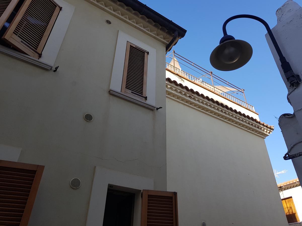 Вилла Residenza Borgo Antico Термоли Экстерьер фото