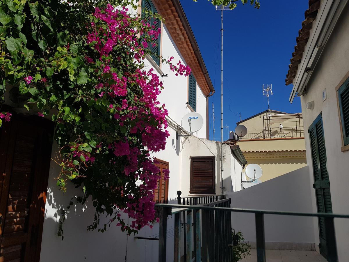 Вилла Residenza Borgo Antico Термоли Экстерьер фото